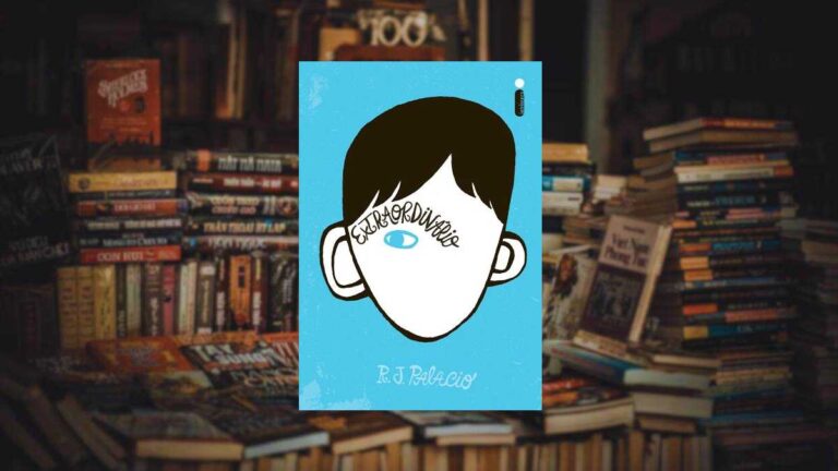 Capa do livro Extraordinário